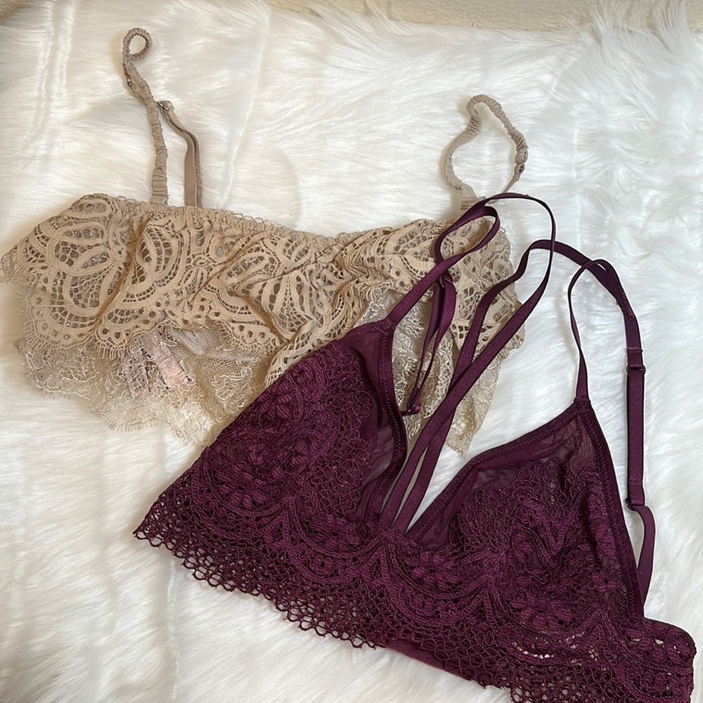 VICTORIA’S Secret Lace Bralette Set